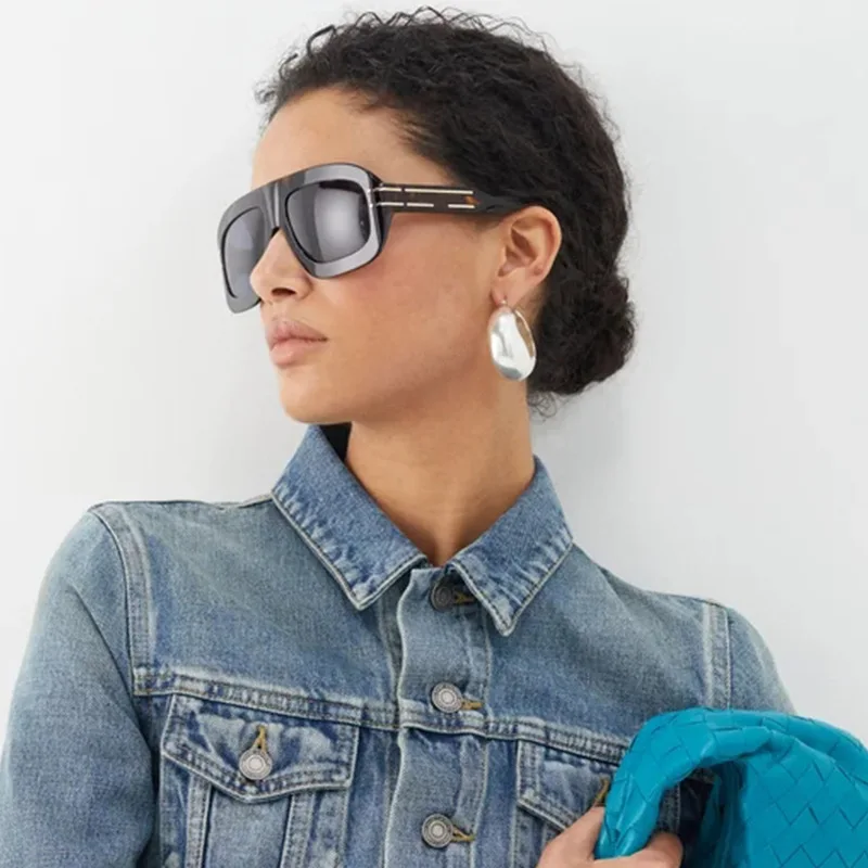 

New Men's Square Sunshade and Windproof Goggles INS Women's High-end Ocean Beach Mirror UV400 Retro Sunglasses