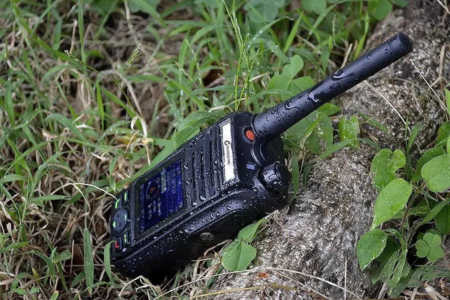 GUOHETEC GH-N75 Splashproof Walkie Talkie Handheld Transceiver GPS Display Position With USB Battery Outdoor Tourist Rescue