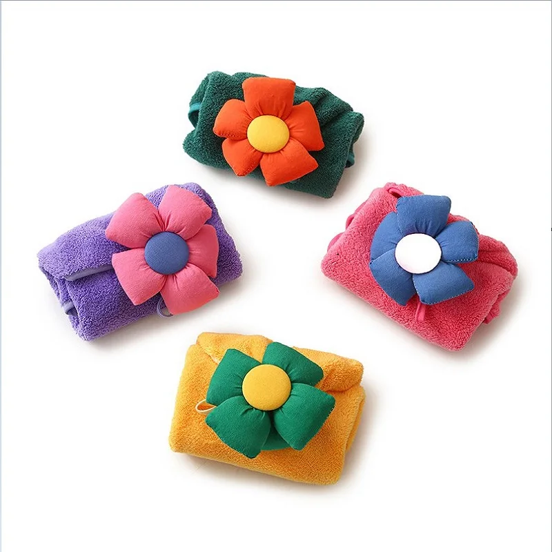 Рисунок 6 - Милые полотенца для рук с подвесными петлями