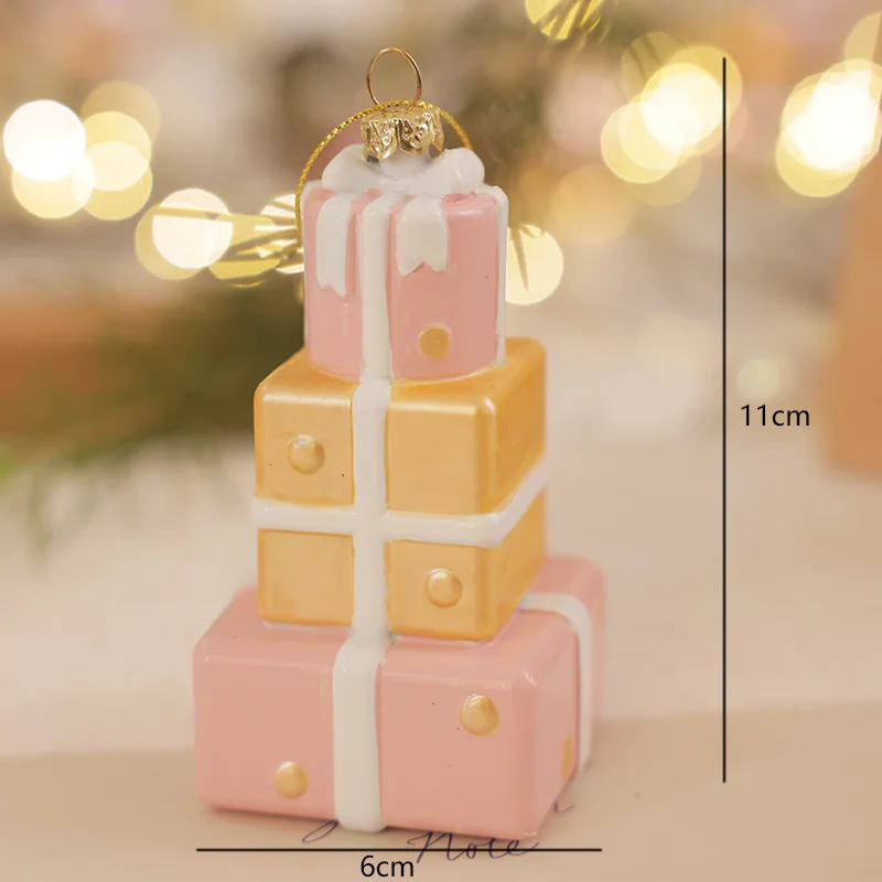 thumbnail image 1 of Nueva guirnalda decorativa colgante navideña de color rosa, caja de regalo para coche, adorno para árbol de Navidad, soldado, bola de plástico para adorno navideño, 1 of 5