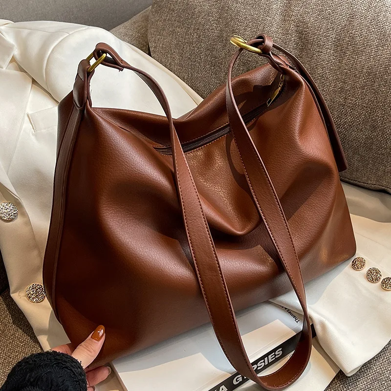 Large Fashionable Single Bag Shoulder Capacity Handbags For Women Versatile Multicolored High-Quality Messenger Luxury Crossbody