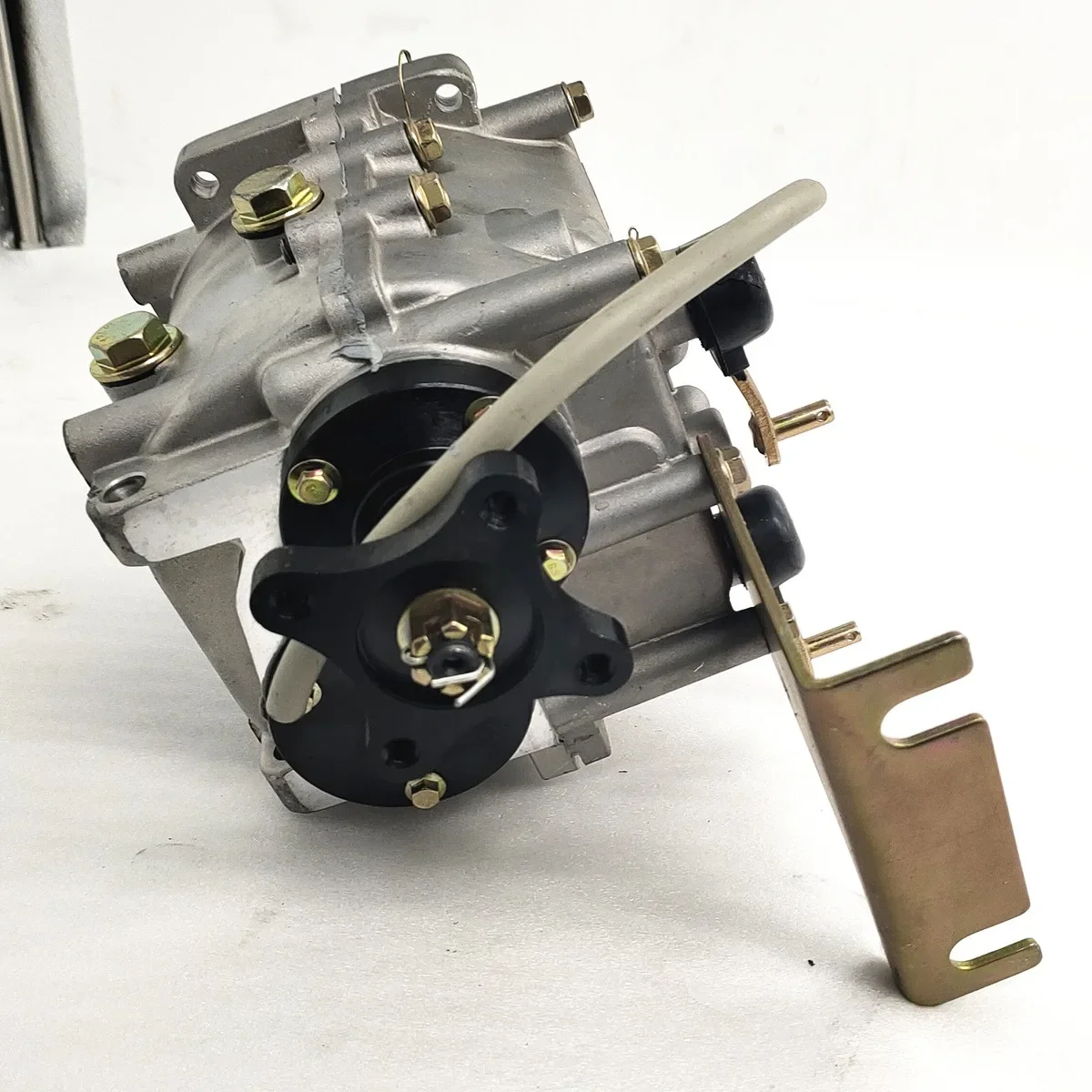 DAYANG motorcycle three wheeled tricycle spare parts speed transmission gearbox for