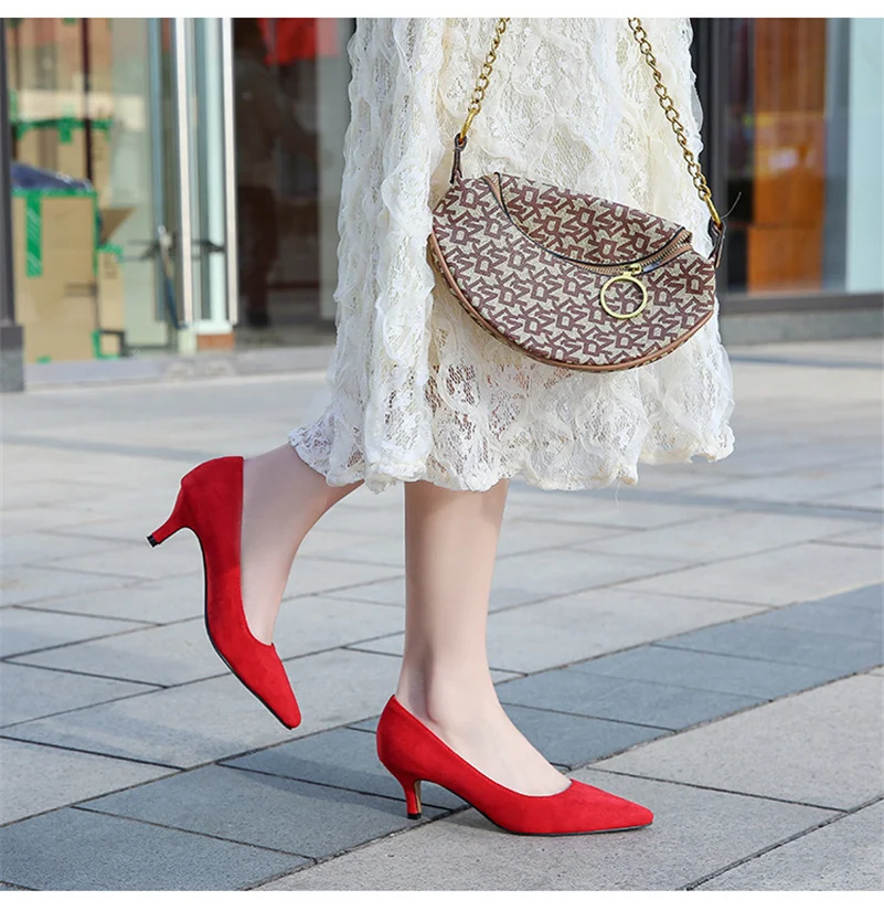 Chaussures femme grandes tailles au design chic et féminin