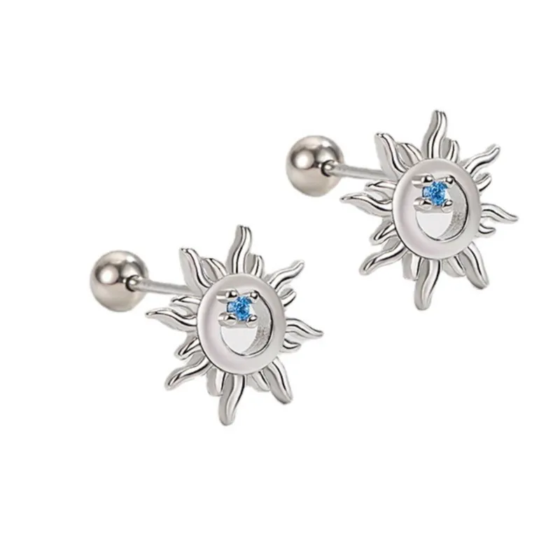 Hollow Sun Totem Blue Zircon Stud Earrings for Women Minimalism Classic Earring Wedding Party Jewelry Gifts