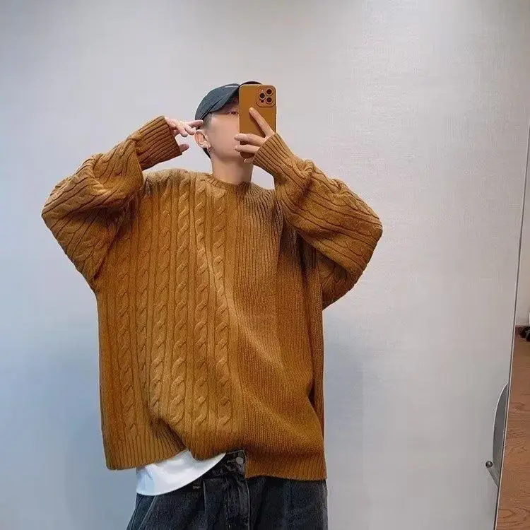 Рисунок 2 - Мужской свитер с круглым вырезом