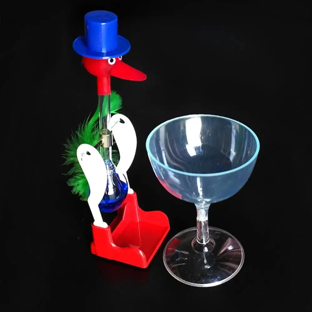 Oiseau à boire Happy Bobbing Lucky Bird pour enfants, verre à boire liquide, caneton de canard, farce magique, décoration de bureau, jouets