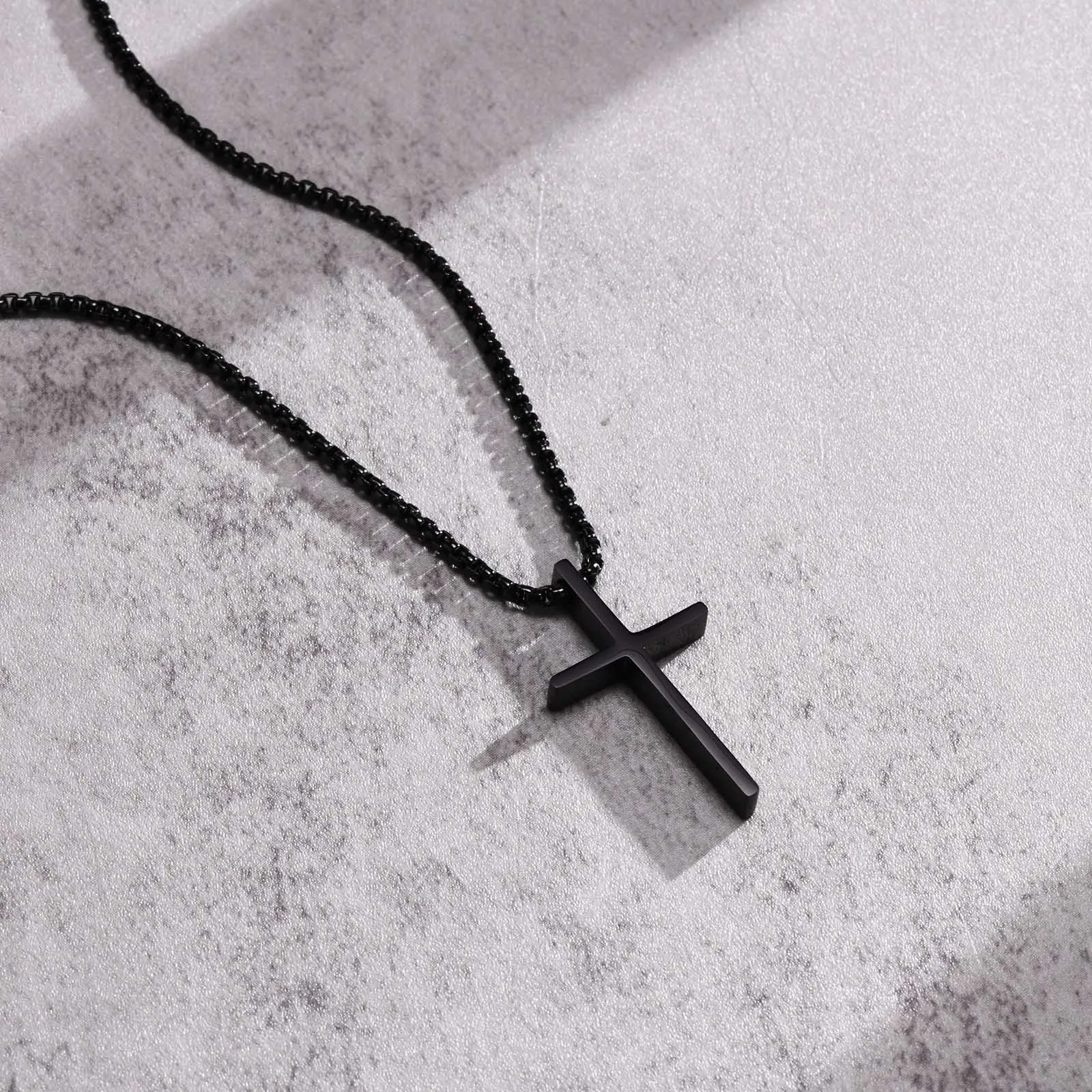 Vnox Simple Unisex Cross Necklaces, Basic Stainless Steel Cross Pendant for Women Men, Christ Prayer Collar, Adjustable Box Chain_voghion.com