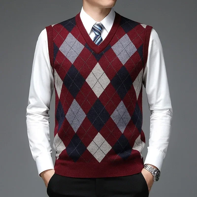 Men Sweater Vests Mens Knitted Vest 5 Colors! Men's Autumn and Winter V-neck with Wool Vest Sleeveless Knit Sweater Checker Printing Vest Sweaters