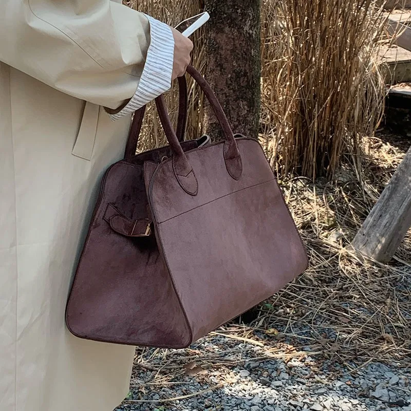 Retro Matte Tote Bag Women 2025 New Autumn Winter Durable Large Capacity Shoulder Bag Ladies Daily Commute Versatile Handbag New