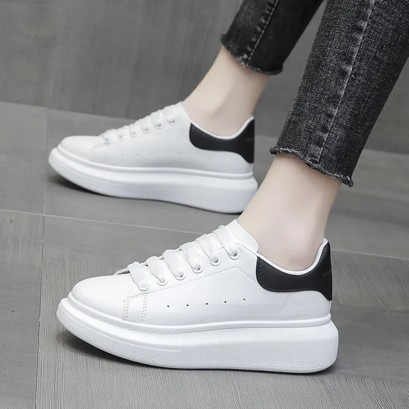 

Women's Platform Sneakers Fashion Breathable Thick Sole Sports Shoes Women Soft Footwear Feminino White Vulcanized Sneakers