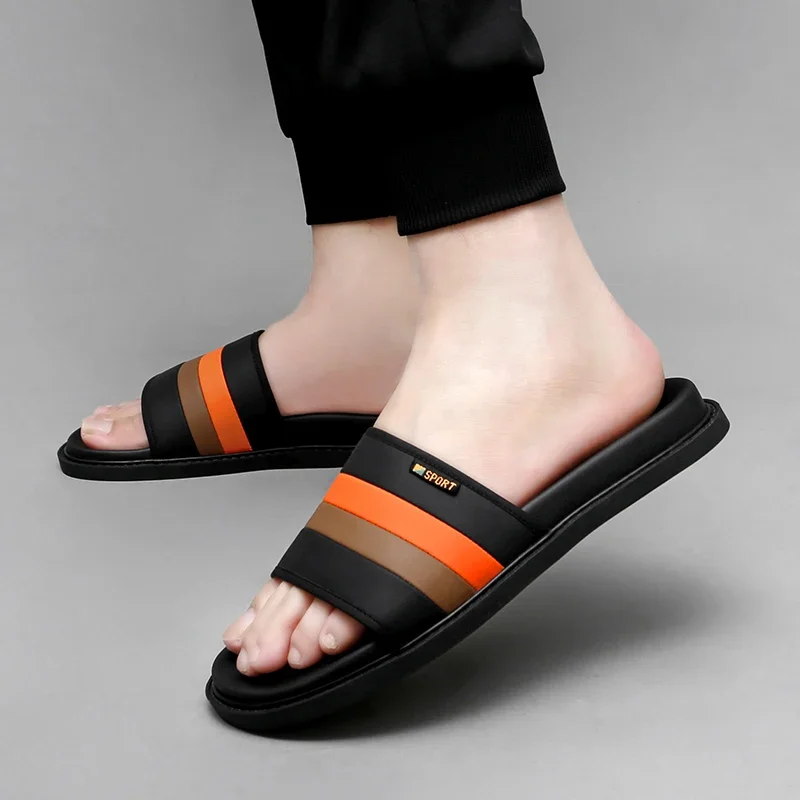 Brand Slippers Outdoor Slippers In Summer Trendy Bathroom Beach Shoes Antiskid Flat Designer Shoes Home Indoor And Home Sandals