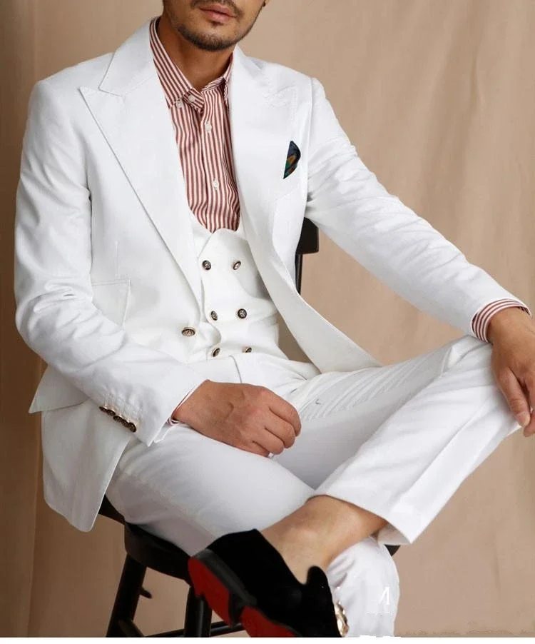 Handsome Groomsmen Peak Lapel Groom Tuxedos Mens Wedding Dress Man Jacket Blazer Prom Dinner 3 Piece Suit(Jacket+Pants+Vest)