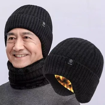 Warm Knitted Hat 1