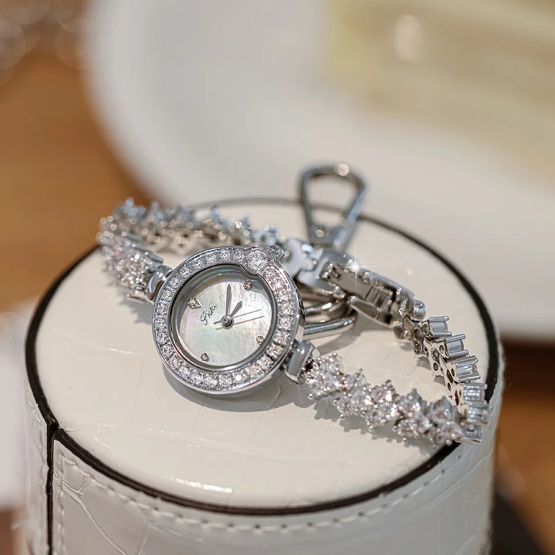 Women'S Watches In Full Star Bracelet Fashion High-Grade Quartz Watches