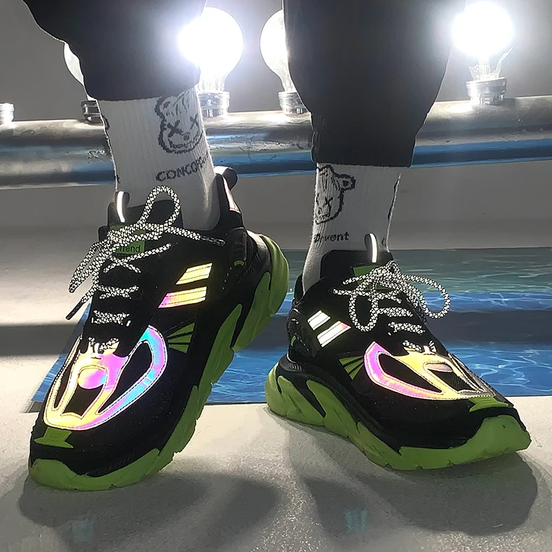 

New Night Reflective Hiking Shoes Men's Breathable Trekking Travel Shoes Men Outdoor Sneakers Mountain Trail Jogging Sport Shoes