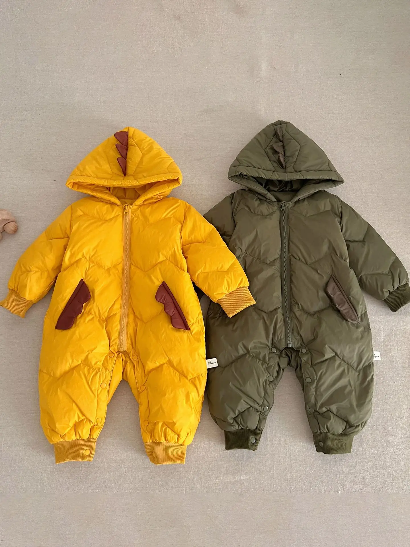 

Winter Newborn Baby Down Jacket Romper Boys Girls Infant Hooded Jumpsuit Casual Snow Plus Velvet Toddler Warm One Piece Clothes