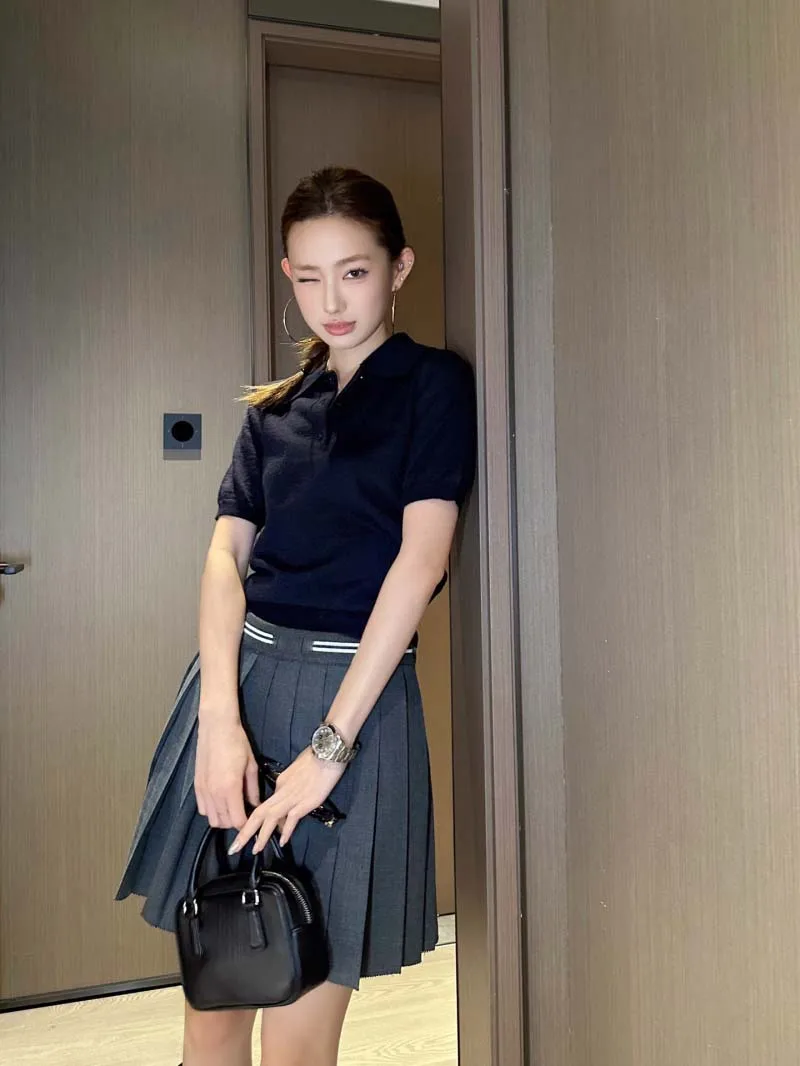 

Academy Korean style girl countryside style fashion casual trend temperament versatile slim pleated skirt