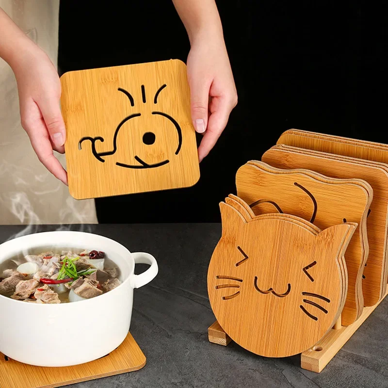 

Cartoon Hollow Wooden Coaster Kitchen Tableware Thickened Anti Scalding Heat Insulation Mat Meal Mat Anti Slip Bowl Plate Mat