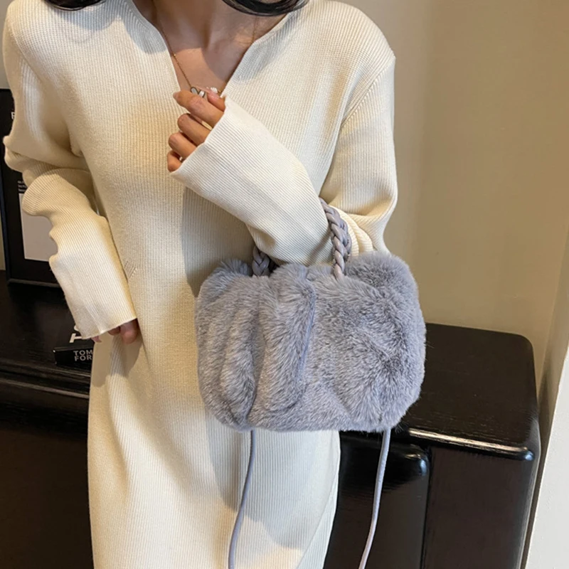 Winter Fashion Soft Plush Women's Shoulder Bag Ladies Clutch Purse Small Handbag Female Crossbody Bag