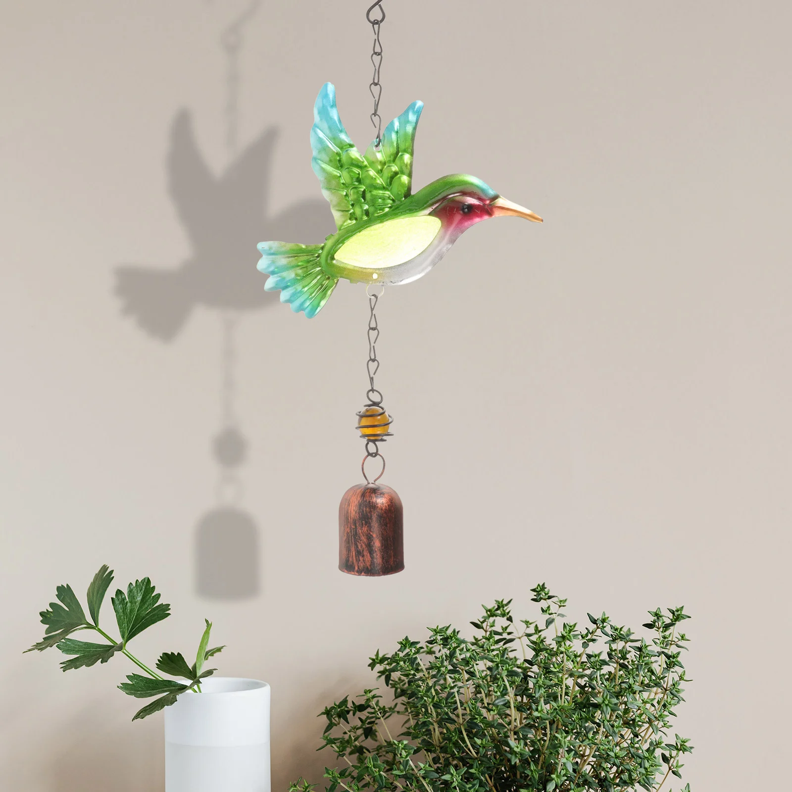 

English title: Bird Wind Chime Vintage Metal Hummingbird Ornaments Iridescent Hummingbird Pendants Outdoor Garden
