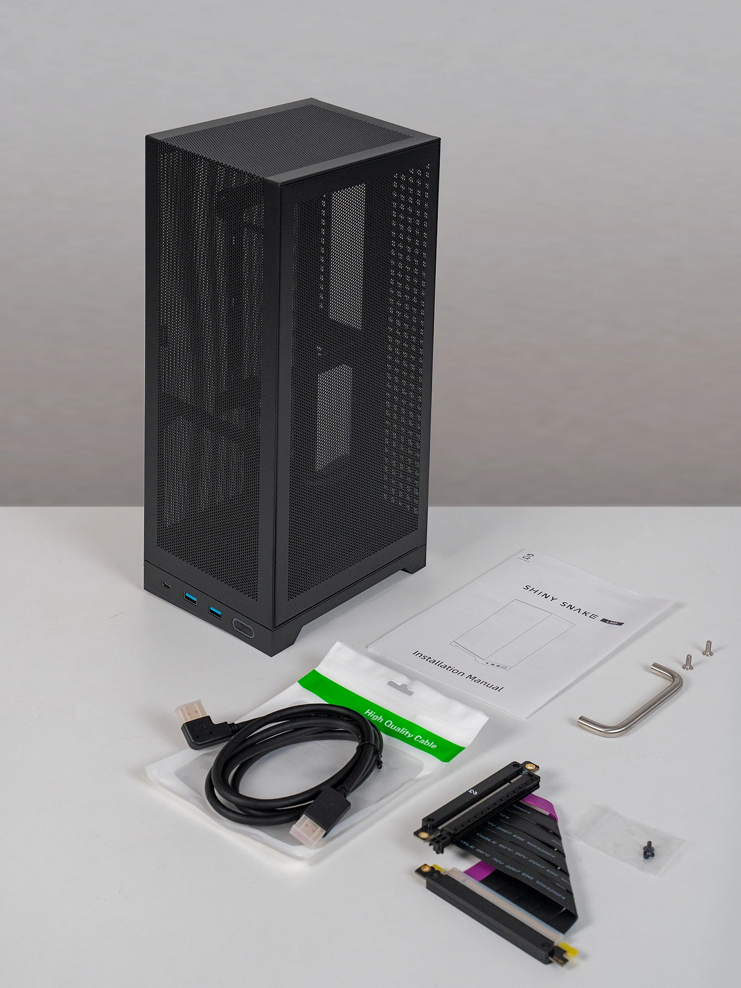 shin ShinySnake L300 Mesh ITX Case: 8.5L, 325mm GPU, SFX/SFX-L