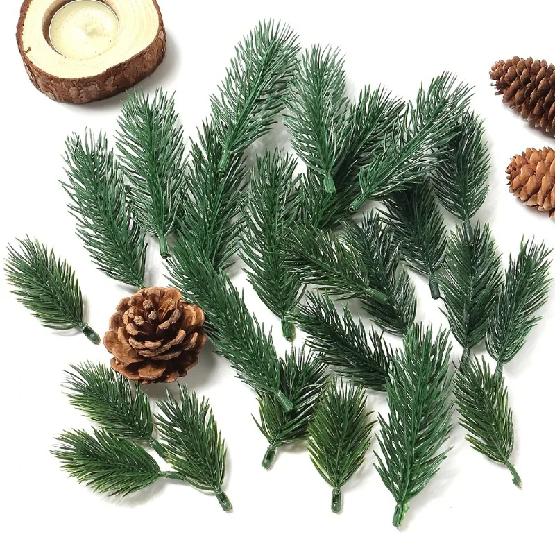 Set of 30/50 Artificial Pine Needle Decorations for DIY Floral Arrangements