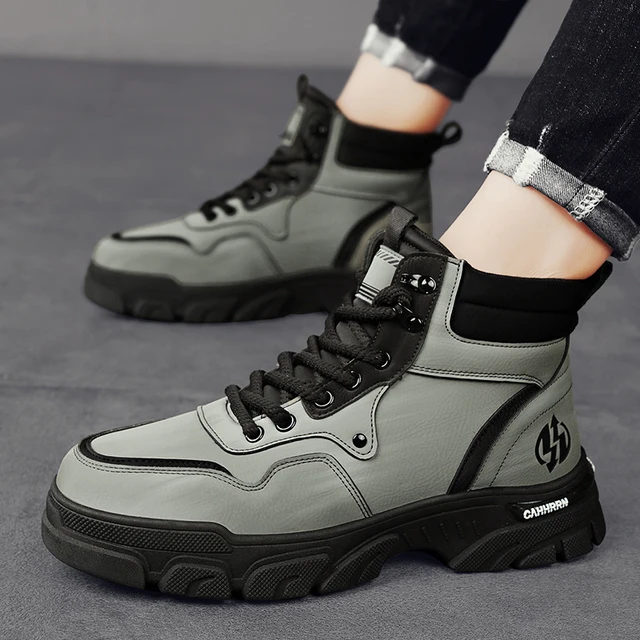 남성을 위한 스타일과 편안함을 선사하는 CYYTL 남성용 가죽 앵클 플랫폼 부츠