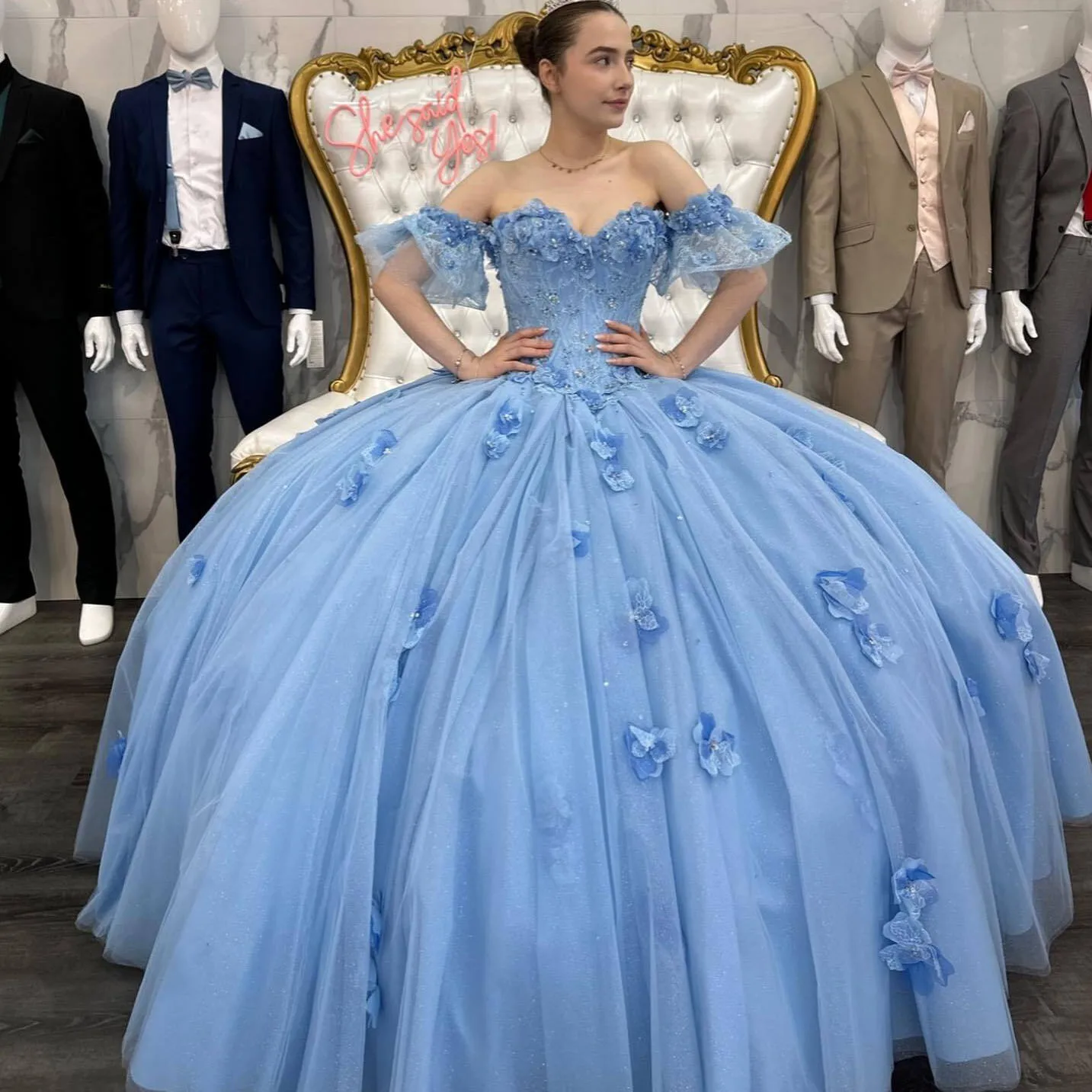 Veralove Light Blue Quinceanera Dresses Ball Gown Off Shoulder Sequin Sweet 16 Dress Floral Applique Vestidos De 15 Años