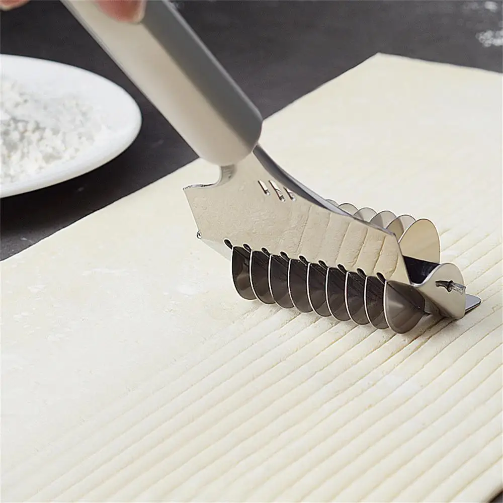Stainless Steel Manual Noodle Cutter Rolling Spaghetti Maker Pasta Pressing Machine Kitchen Shallot Knife Cooking Accessories