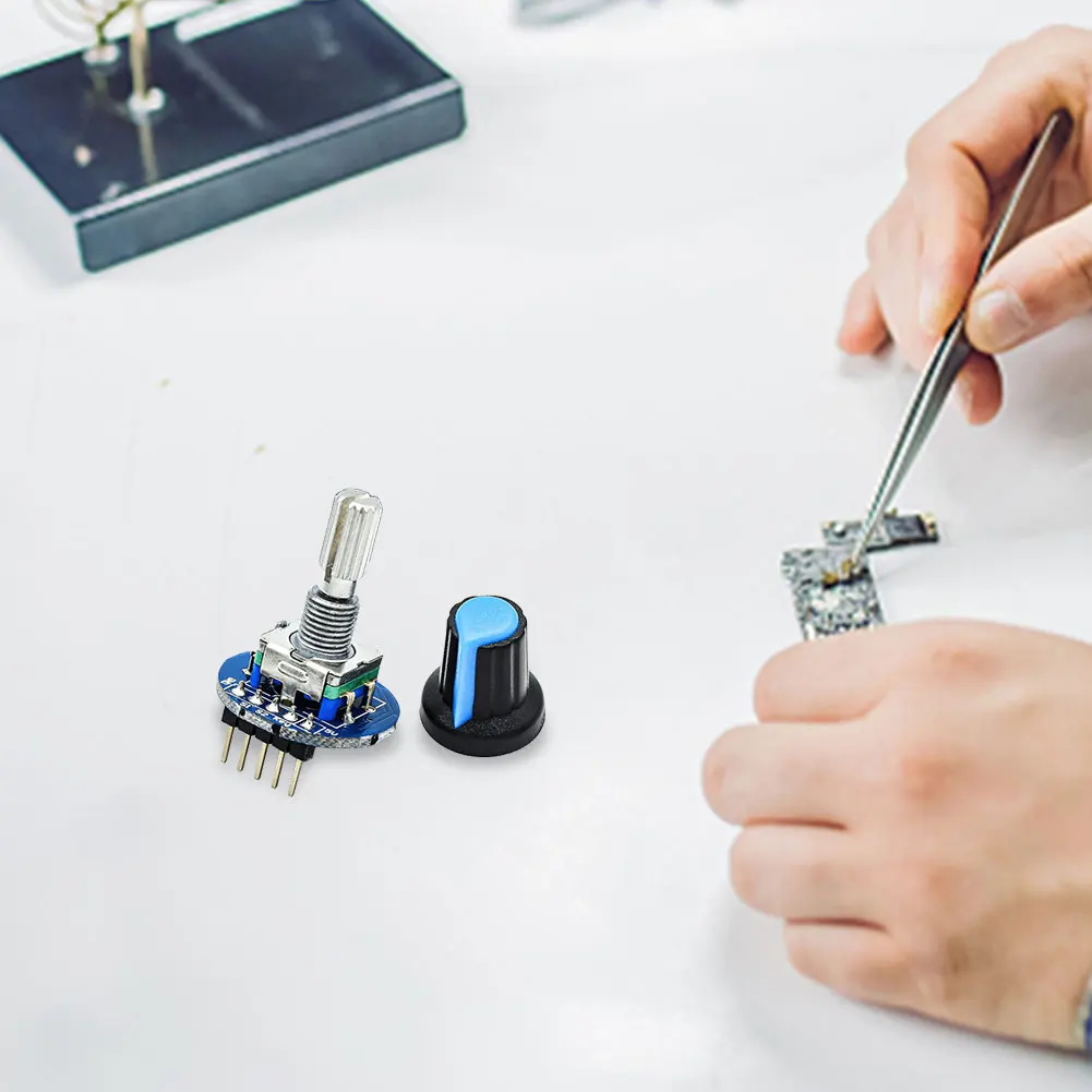 Round Audio Rotating Potentiometer 5V Brick Sensor Development Round Knob Cap High Precision for Car Audio Electronic Device