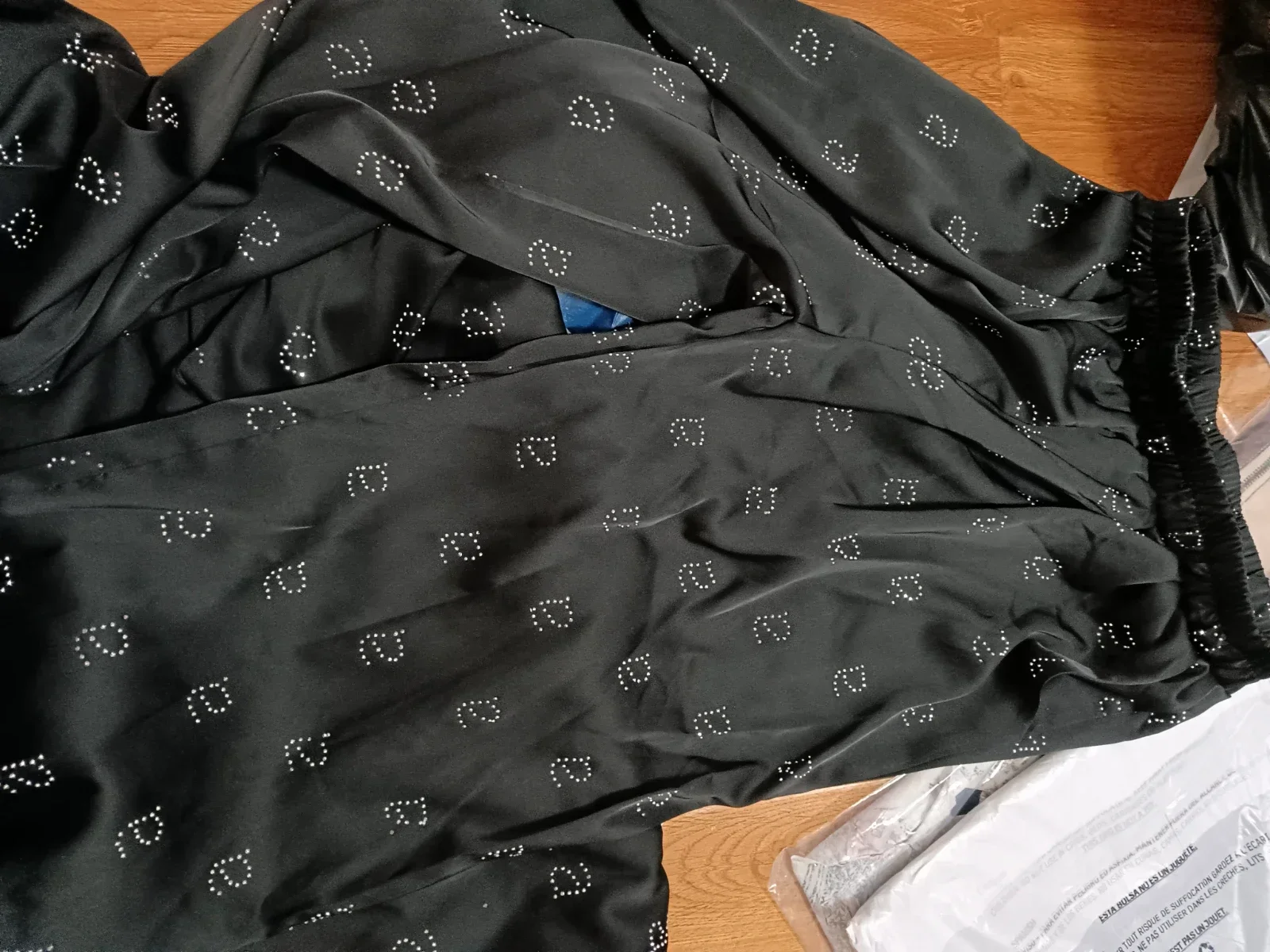 New Early Spring New Style, Light Luxury and High Quality, Heavy Industry Letter Hot Diamond Top, Suit Coat, Pants, Slimming Set