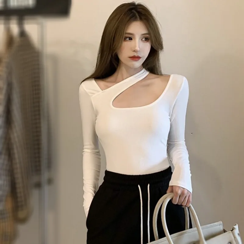 

Y2K Tops Hollow Out Sexy T-shirts Women Fashion Club StreetwearSkinny Stretchy Design Halter Long Sleeve Mature Korean Style