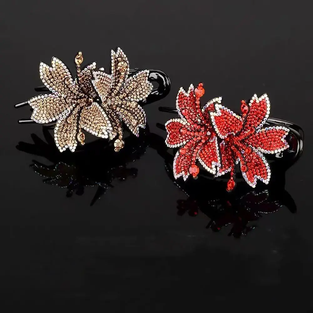 

Gift Elegant Mother Hair Clip Back Of Head Female Hairpin Flower Hair Claw Korean Style Hair Clip Rhinestone Duckbill Clip