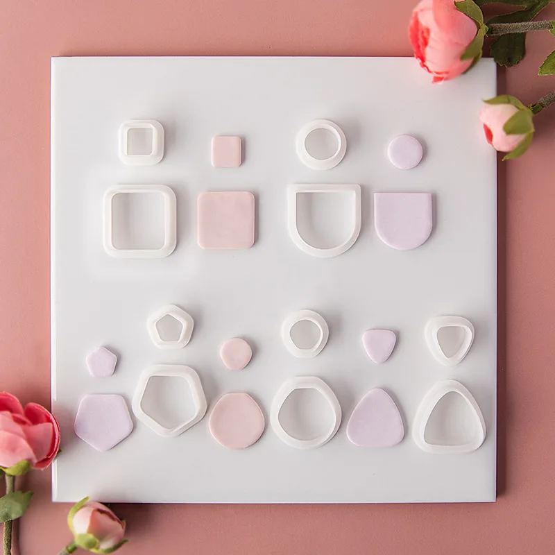 Polymer Clay Cutter 2Pcs/Set Geometric Shaped Polymer Clay Cutters Mold Creative Graphics DIY Earring Pendant Jewelry Modeling Cutting Die Hand Tool