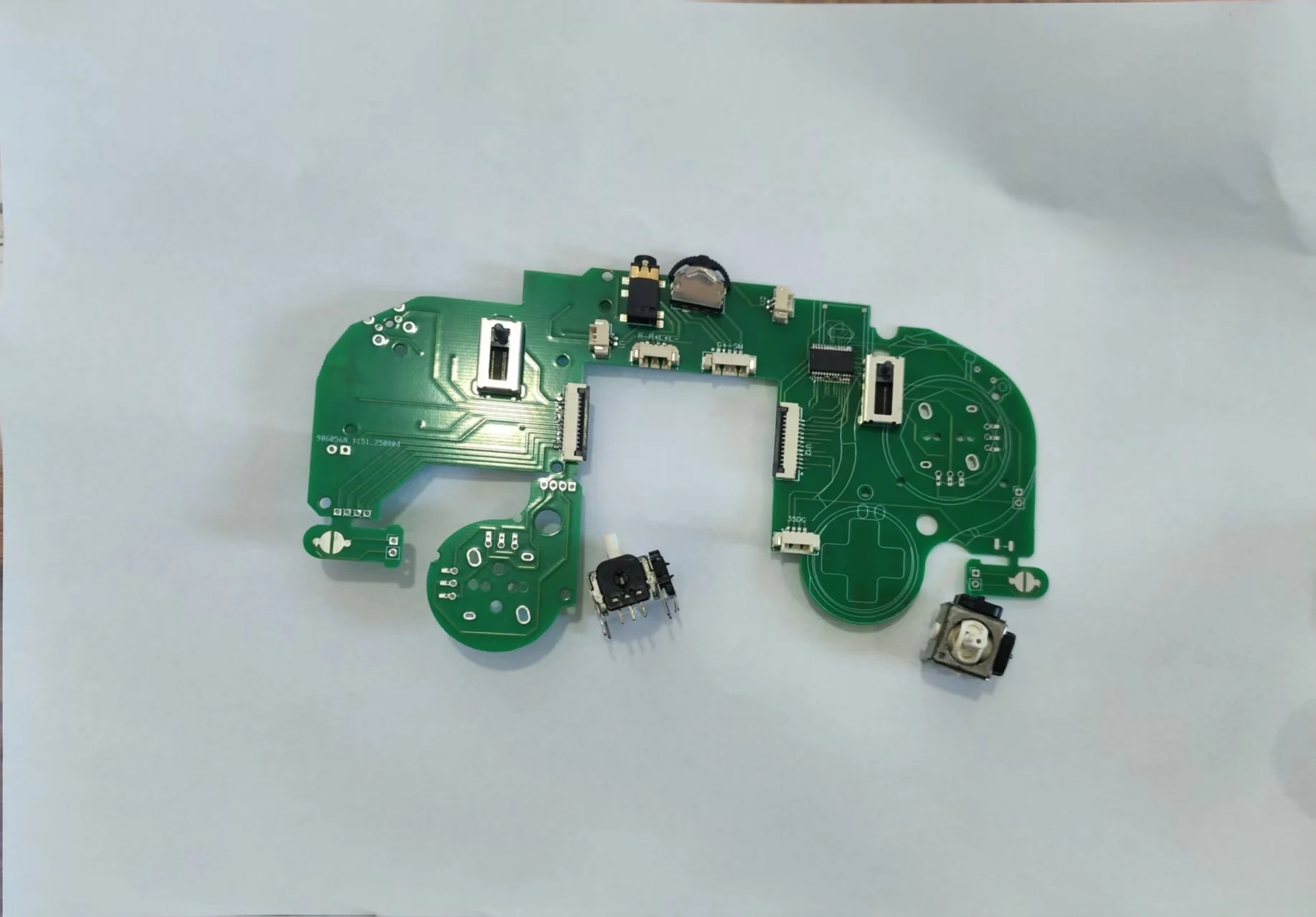 Wii ゲームキューブ ポータブル コンソール アシダ NEO DIY シェル