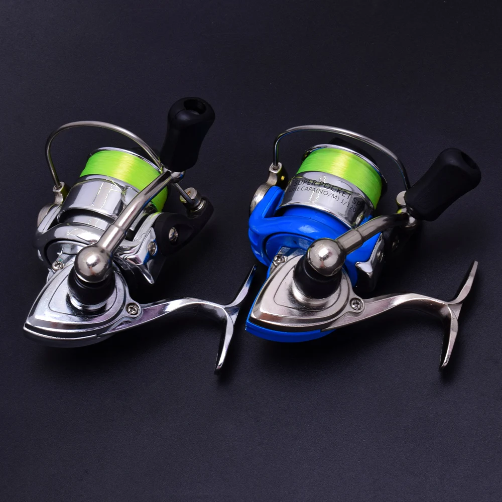 Durable stainless steel fishing reel with a transmission ratio of 4.3:1,  suitable for seawater and freshwater fishing.