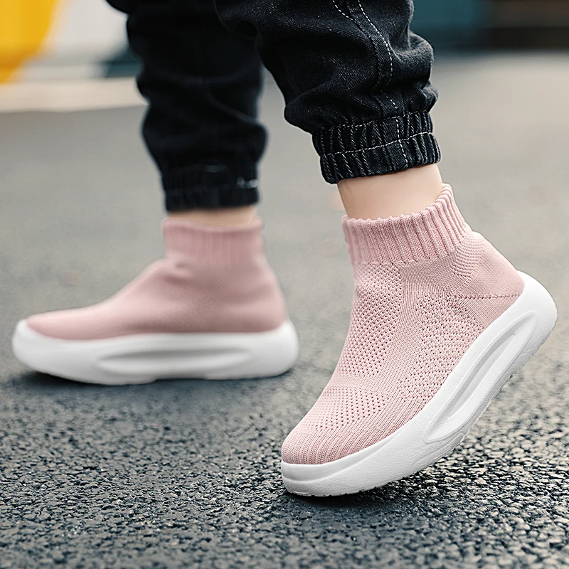 2025 Scarpe da ginnastica di moda per bambini per ragazzi e ragazze Scarpe da tennis Scarpe da corsa sportive traspiranti Scarpe da corsa per maglieria casual per bambini - immagine 3