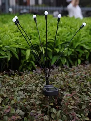 Solar-Powered Outdoor Firefly Garden Lights - Waterproof and Vibrant Decorative Lighting - 0-5W (10L)
