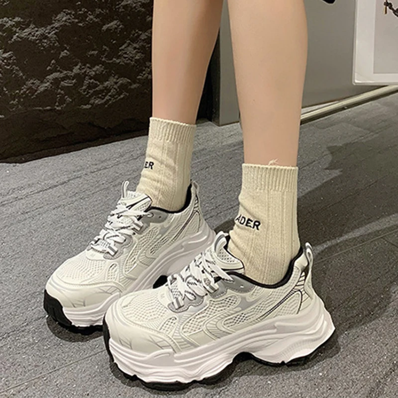 Outdoor Women Sneakers Casual Lace-Up Fashion New Versatile Casual Platform Pumps Basket Platform Breath Mid Heels Size 35-44