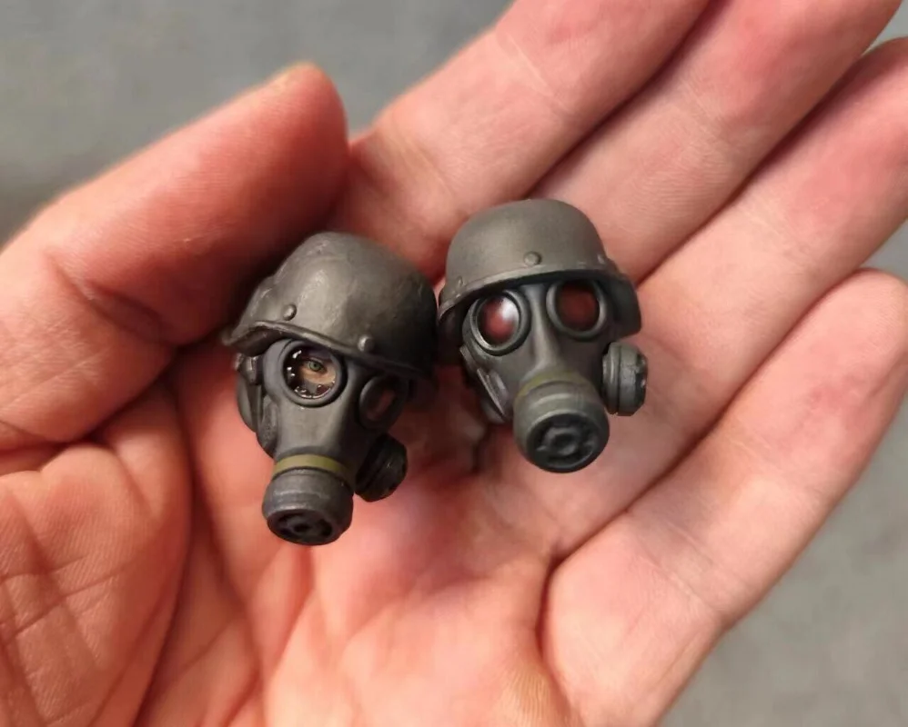 

Gmtoys 1/12 Scale Gas Mask Head Sculpt Model for 6'' Figure