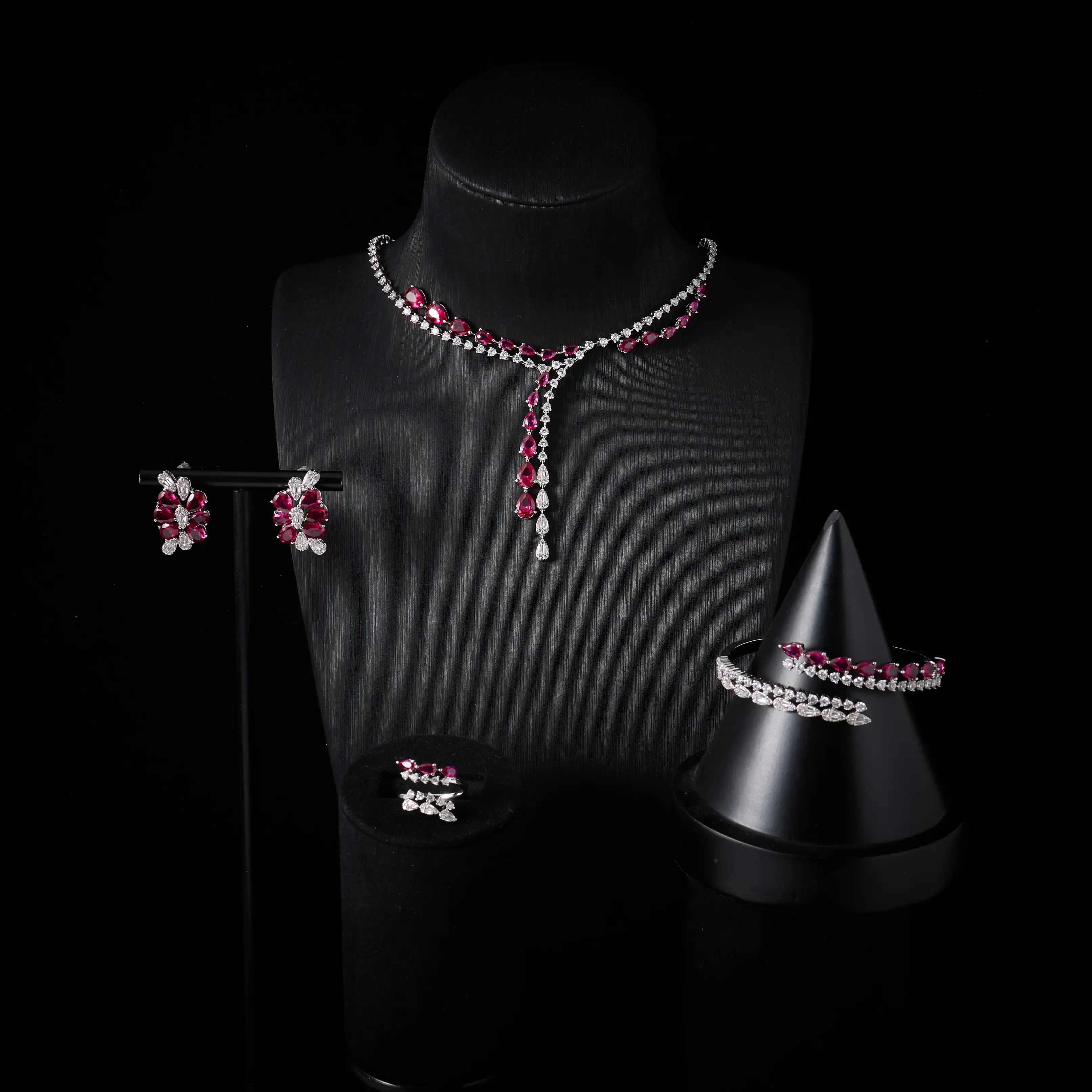 طقم أمِثيست إيليت البنفسجي