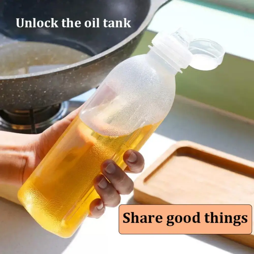 Oil Bottle Kitchen Oil Spray Bottle Condiment Squeeze Bottles