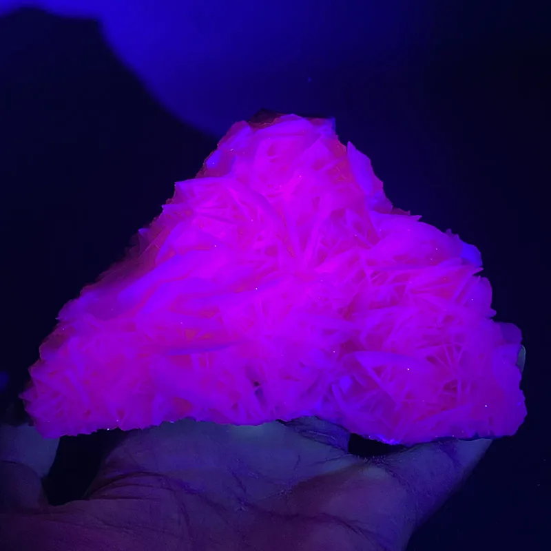 

100%Natural white flake fluorescence calcite（Fluorescent effect pink） rough specimen crystal quartz gemstone