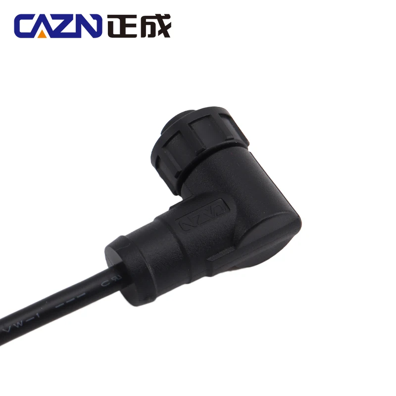 Connecteur de ligne pour masque de protection 5Pin mâle, focus sur les broches.