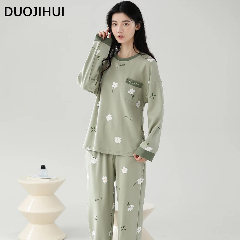 

DUOJIHUI Two Piece Autumn Casual Home Female Pajamas Set Basic O-neck Pullover Loose Simple Pant Fashion Print Pajamas for Women