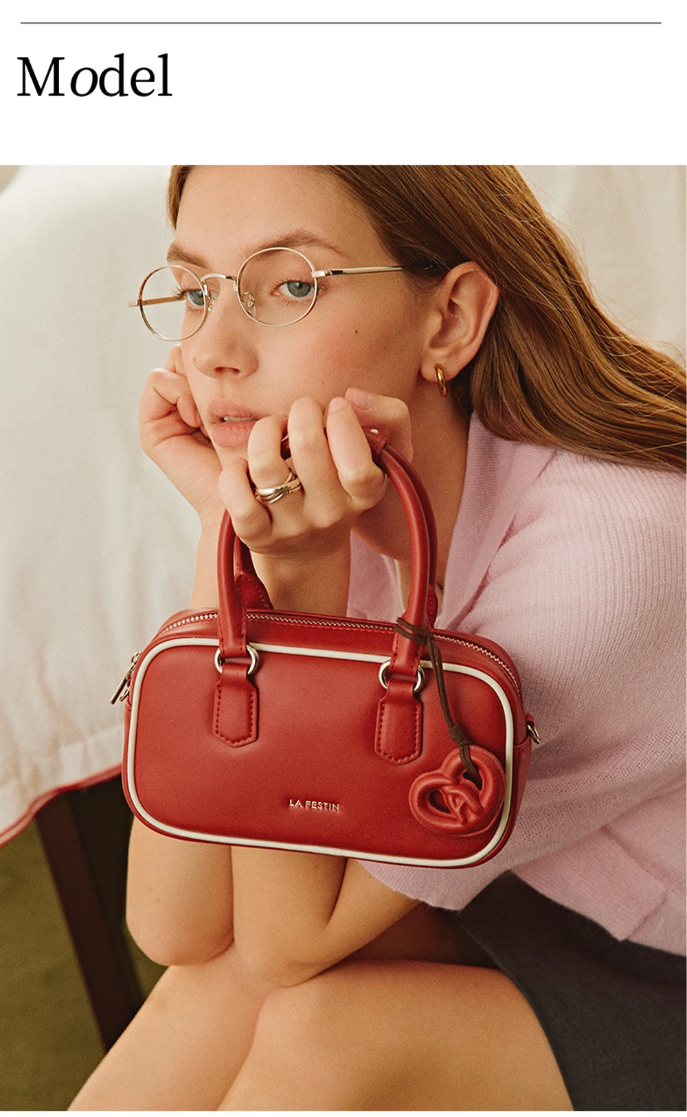 Split leather bowling bag, lifestyle 2