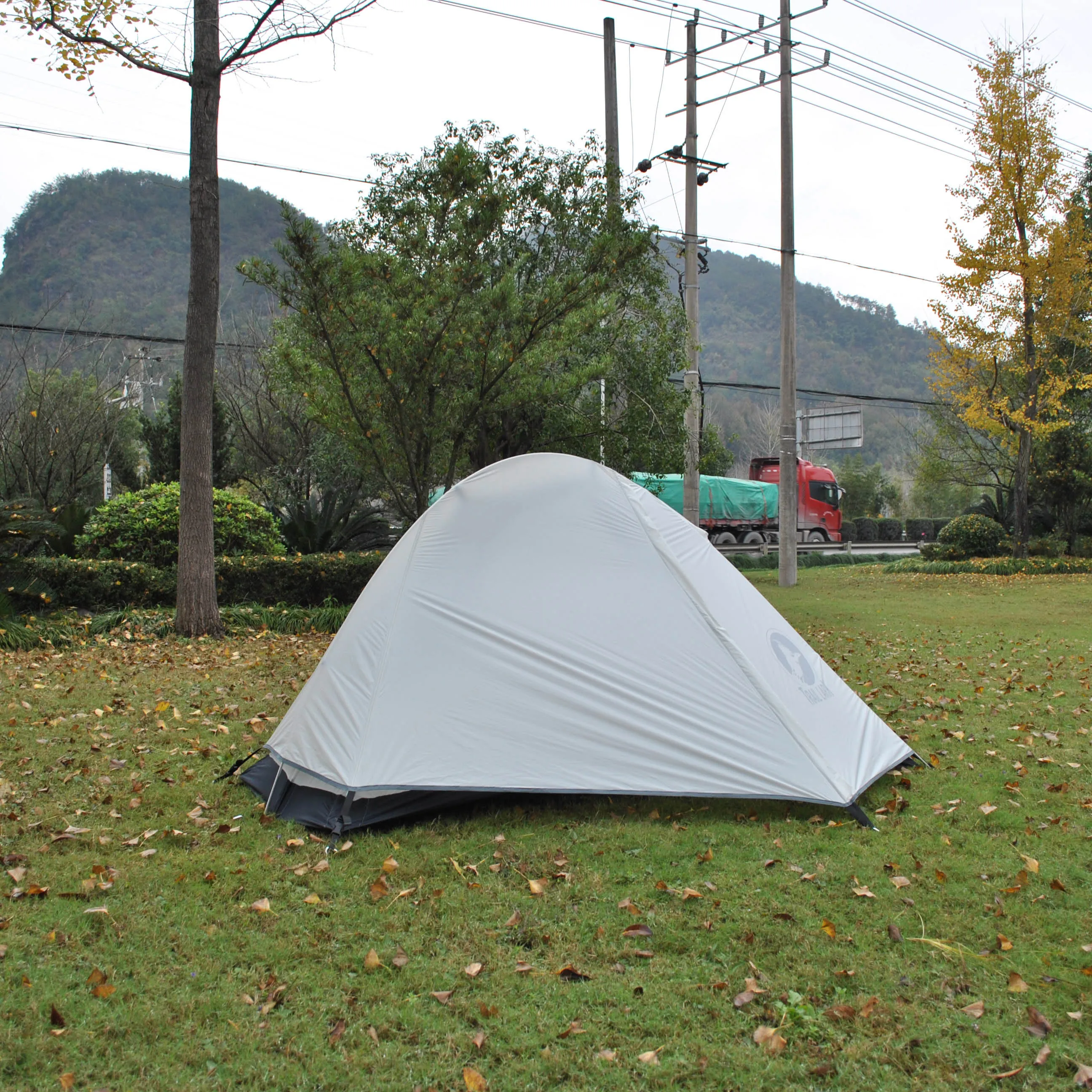 Camping Tent Portable Tent Ultralight Backpacking Tent for Outdoor Painting and Family Trips,Hiking, Mountaineering, and Picnics,Camping,Lightweight Tent