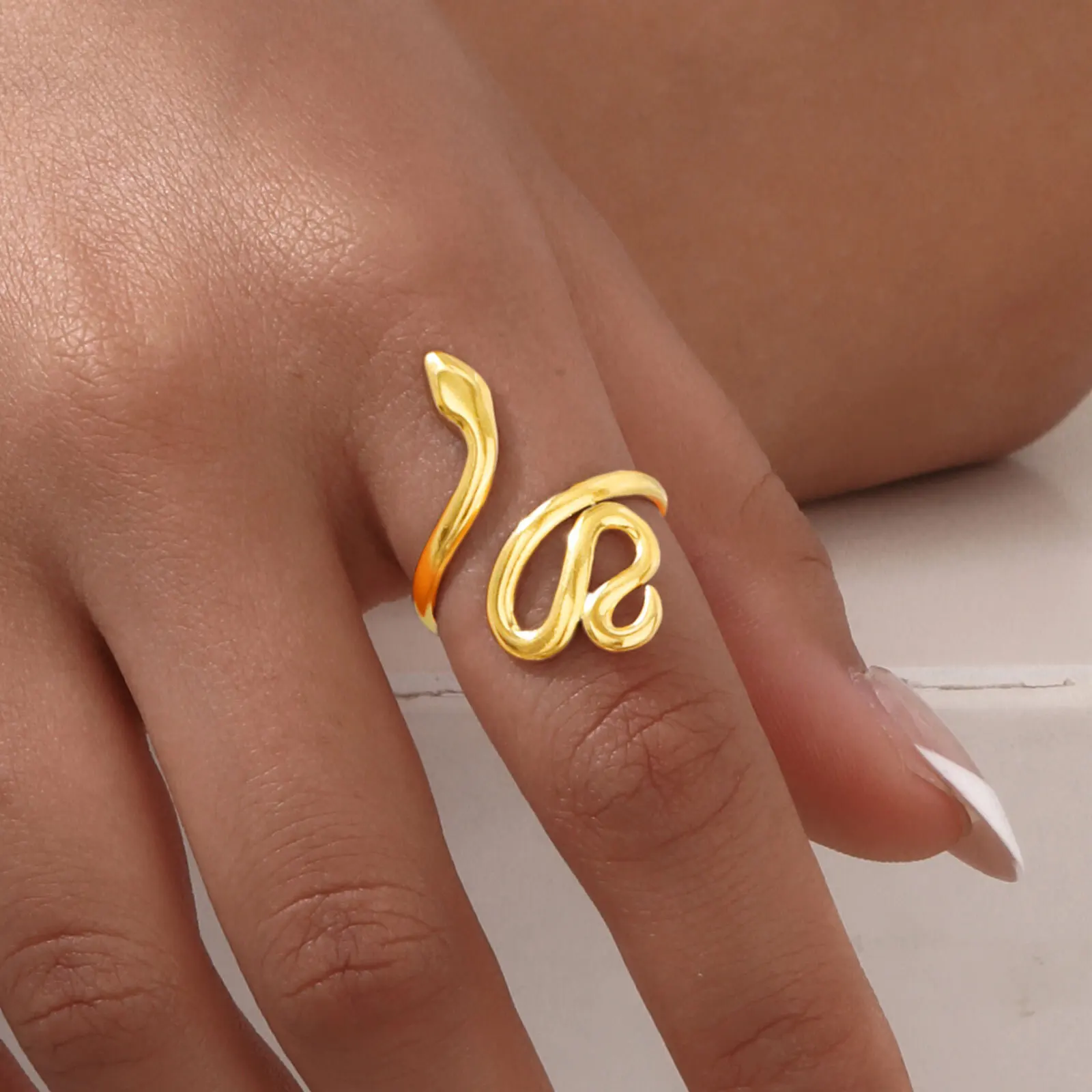 Vnox Edelstahl Schlangenringe für Damen und Herren, Tiere oder herzförmige Elemente, neues Design, offener Ring, Modeschmuck, weibliches Geschenk
