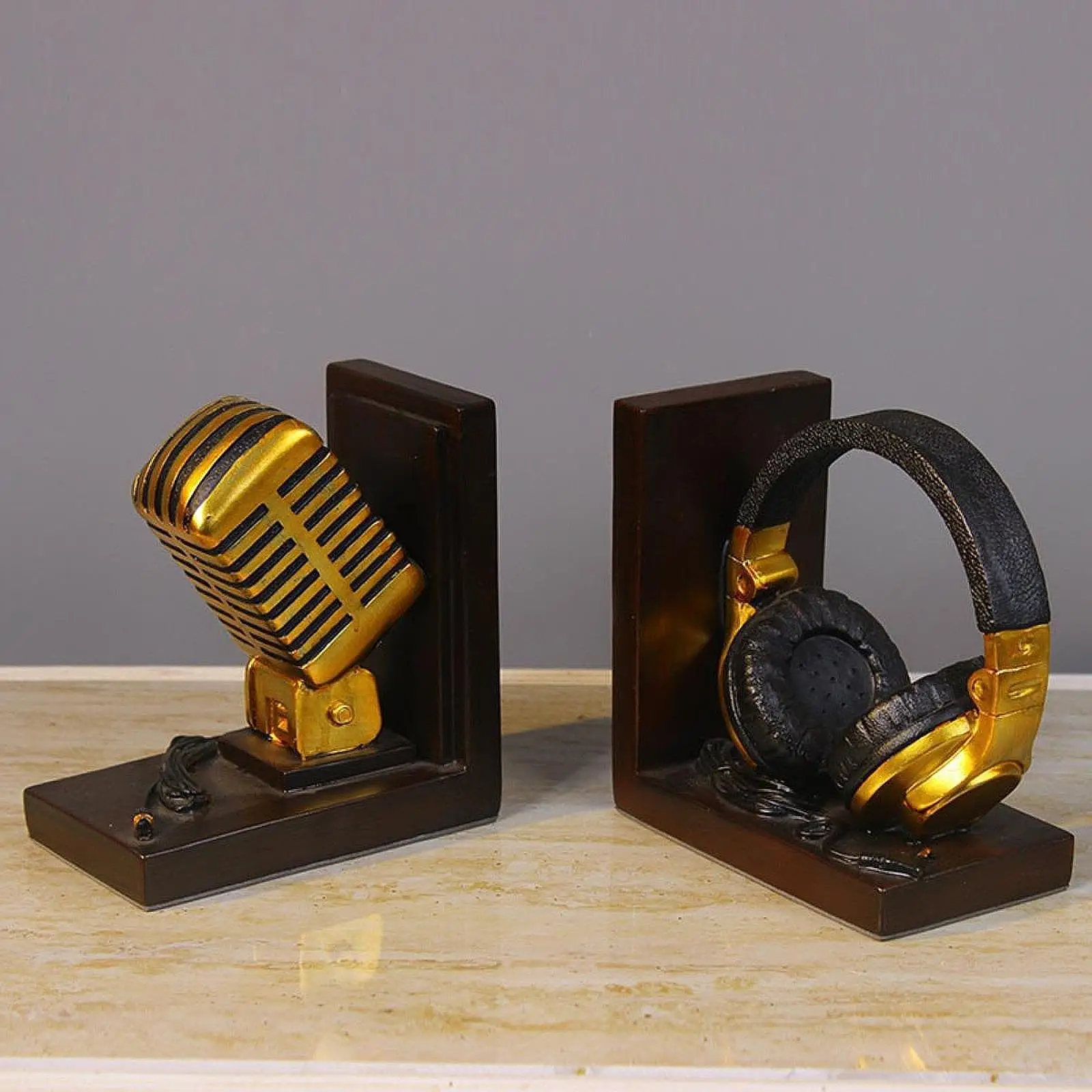 Bookends Microphone Headset Shape European Book Organizer Book Holder for Office Living Room Bookshelf Study Decor