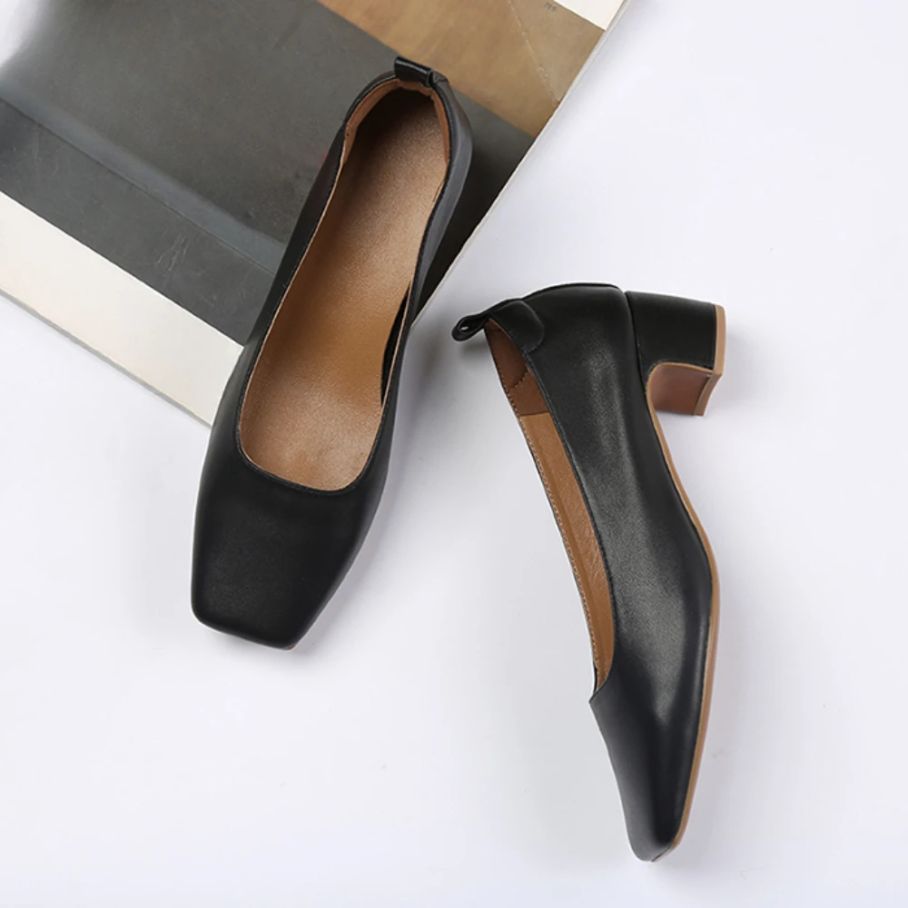 Genuine leather retro shallow mouthed soft sole comfortable single shoe for women